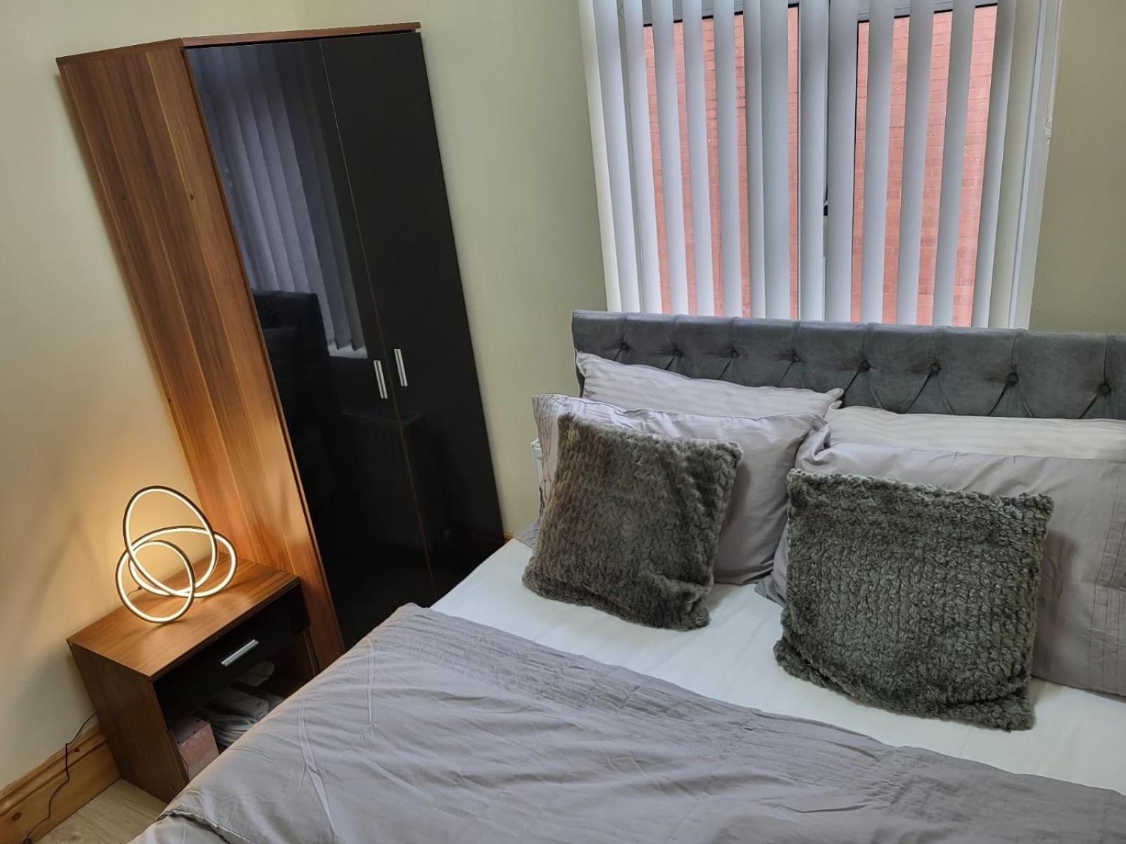 Rooms In Manchester 6 Minutes Drive To Victoria Station Pokój zdjęcie