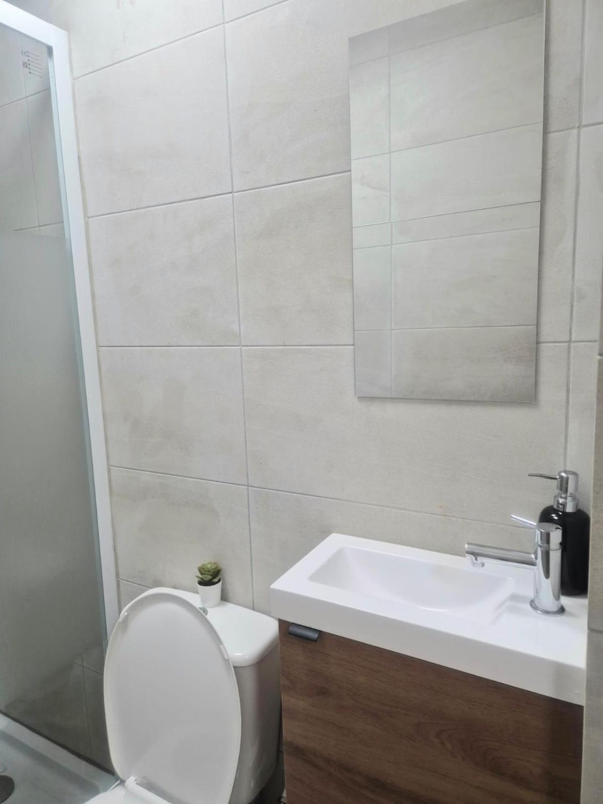 Rooms In Manchester 6 Minutes Drive To Victoria Station Zewnętrze zdjęcie